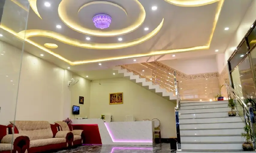 FabHotel Elegance Ayodhya