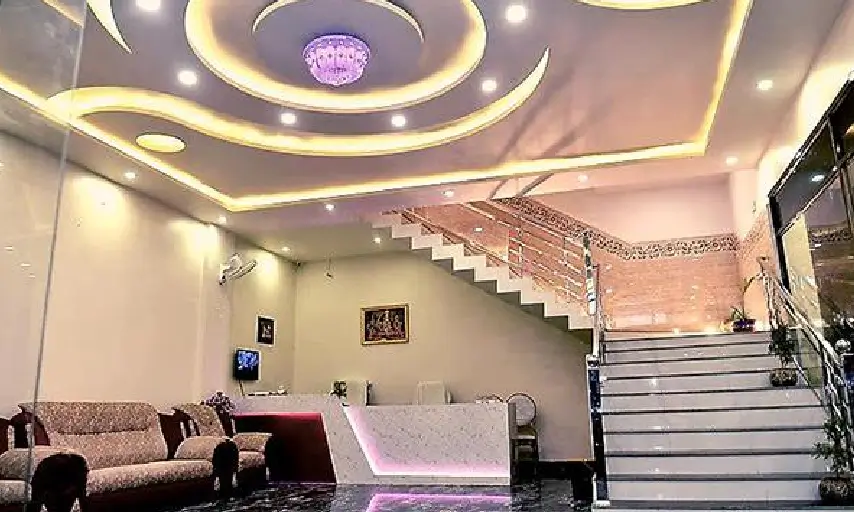 FabHotel Elegance Ayodhya