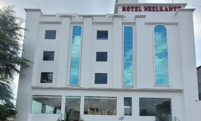 Neelkanth Hotel Ayodhya