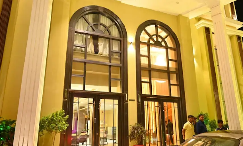 Krinoscco Hotel Ayodhya