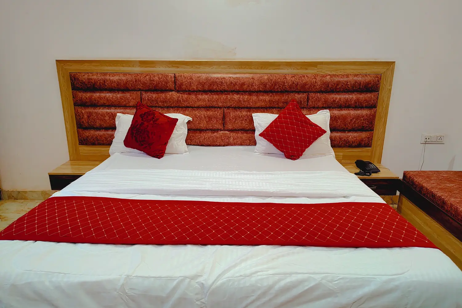 Fabhotel Elegance