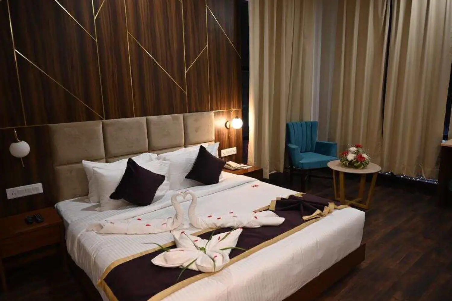 Krinoscco Hotel Ayodhya