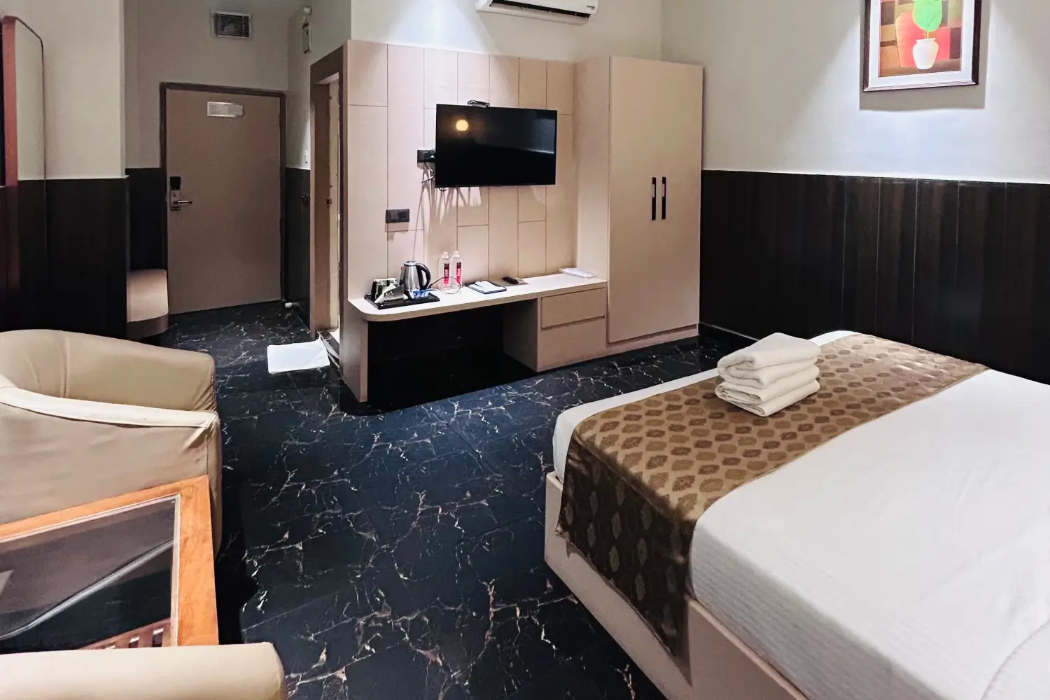 Royal Heritage Hotel & Resort Ayodhya